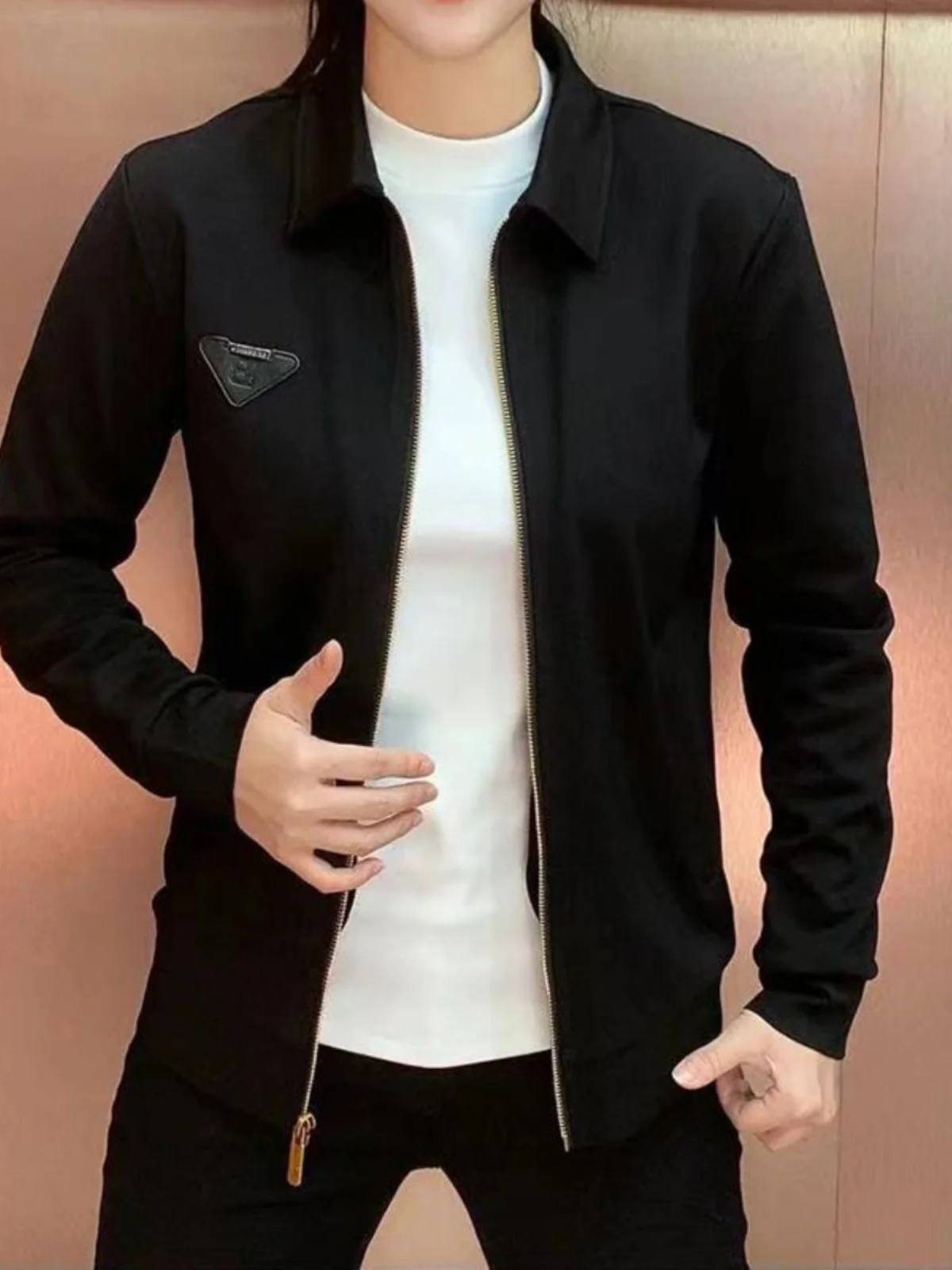 European Sle Bla Jaet Men's Autumn Winter New Faion Casual High End Zipper Top High Quali Gown Stand Fit Urban F...
European Sle Bla Jaet Men's Autumn Winter New Faion Casual High End Zipper Top High Quali Gown Stand Fit Urban F...