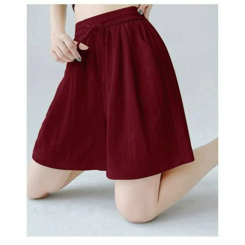 Large-sized Casual Loose Straight-leg Capsized Pants Slimming Drawstring Ice Silk Pants Trendy Slimming Wide-leg Shorts Women
Large-sized Casual Loose Straight-leg Capsized Pants Slimming Drawstring Ice Silk Pants Trendy Slimming Wide-leg Shorts Women