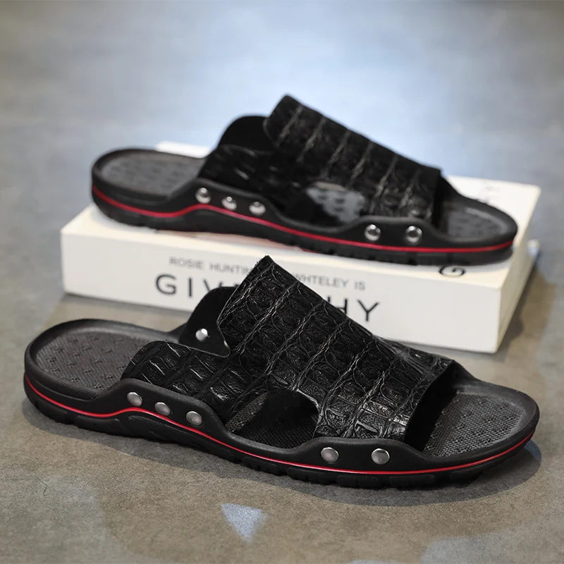 Sleek Minimal Male Slides, Fast-dry Skin-friendly Material for Dorm, Post-training Rest and Balcony Lazy Free Time
Sleek Minimal Male Slides, Fast-dry Skin-friendly Material for Dorm, Post-training Rest and Balcony Lazy Free Time