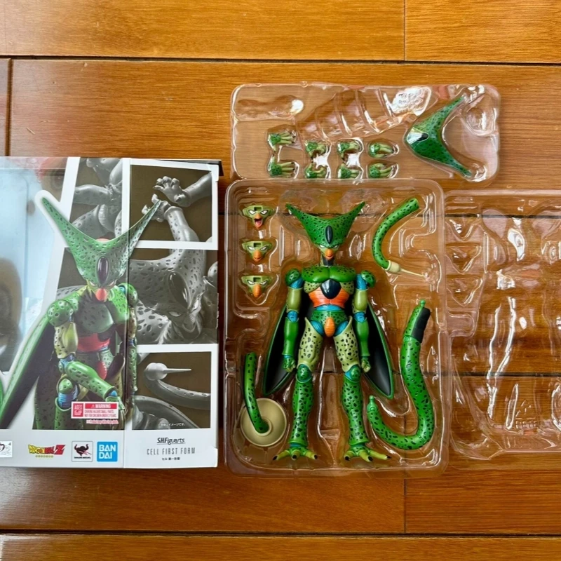 Фигурка Bandai Dragon Ball Z SHF Cell, первая форма, аниме, коллекционная модель, готовый набор, подарок для мальчика
Фигурка Bandai Dragon Ball Z SHF Cell, первая форма, аниме, коллекционная модель, готовый набор, подарок для мальчика