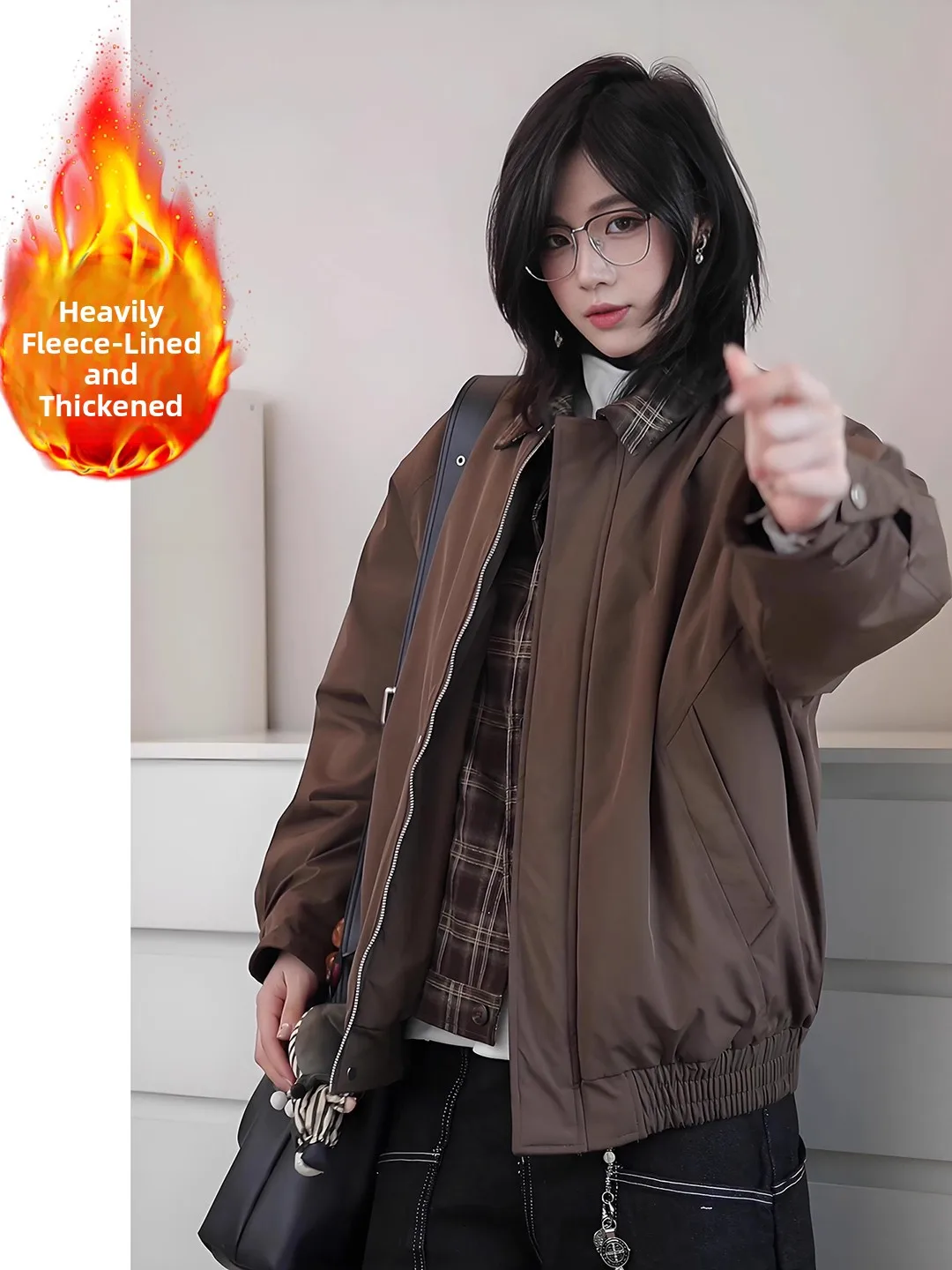 Утепленная хлопковая куртка-бомбер для мужчин, зимняя теплая куртка с отложным воротником, молодежная, свободного кроя, повседневная
Утепленная хлопковая куртка-бомбер для мужчин, зимняя теплая куртка с отложным воротником, молодежная, свободного кроя, повседневная