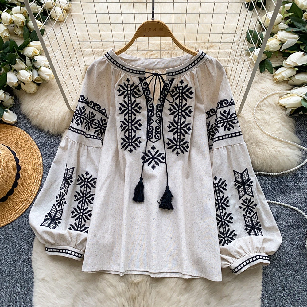 Women's Bohemian blouse Embroidered Cotton Long Sleeve Loose Shirt Tie Cuffs & Lantern Sleeves Vacation Female Top Blusa BL427
Women's Bohemian blouse Embroidered Cotton Long Sleeve Loose Shirt Tie Cuffs & Lantern Sleeves Vacation Female Top Blusa BL427
