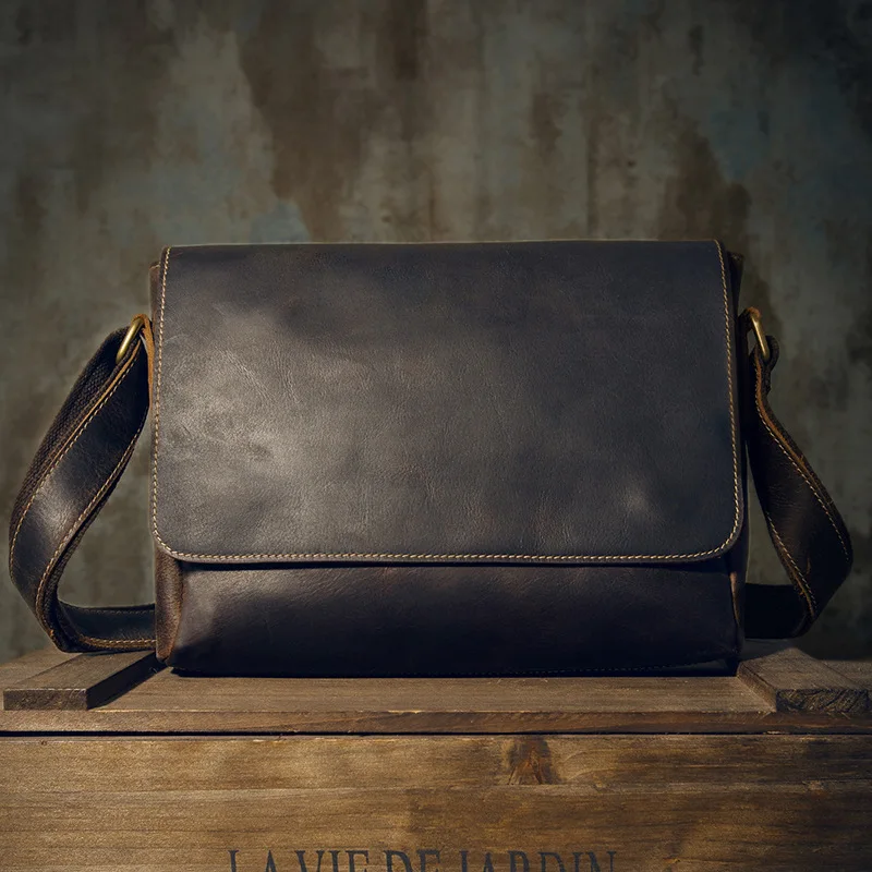 Handmade cowhide crossbody shoulder bag simple leather fashion trend personalized men's horizontal flip messenger bag retro casu
Handmade cowhide crossbody shoulder bag simple leather fashion trend personalized men's horizontal flip messenger bag retro casu