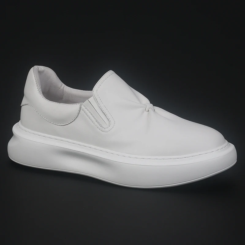 Fashion Thick Soled Leather Men's Shoes Casual Matching Small White Shoes Comfortable Low Top Board Shoes Men's Fashion Shoes
Fashion Thick Soled Leather Men's Shoes Casual Matching Small White Shoes Comfortable Low Top Board Shoes Men's Fashion Shoes
