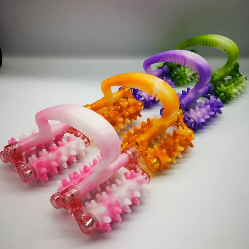 1Pack Home Mini Full Body Massage Roller Four Wheels Moon-shaped Multifunctional Massage Wheel Strap New Leg and Neck Massager
1Pack Home Mini Full Body Massage Roller Four Wheels Moon-shaped Multifunctional Massage Wheel Strap New Leg and Neck Massager