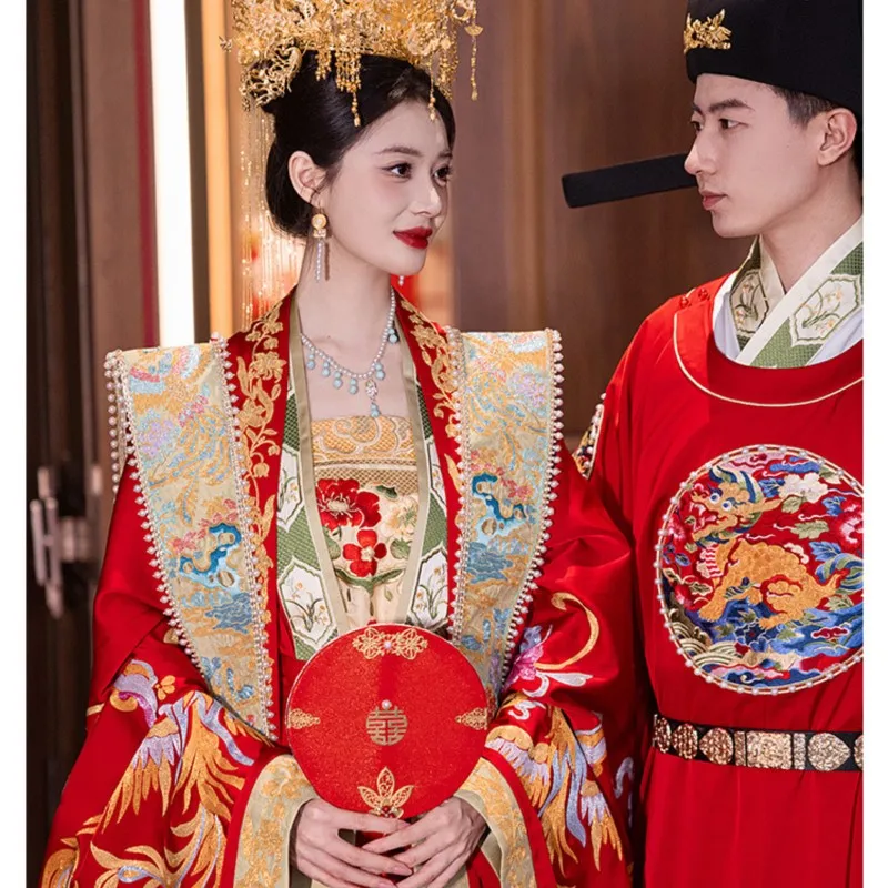 Новая свадебная корона Феникса Хань и красное платье, полный комплект традиционного китайского наряда, тяжелая промышленность в древнем стиле
Новая свадебная корона Феникса Хань и красное платье, полный комплект традиционного китайского наряда, тяжелая промышленность в древнем стиле