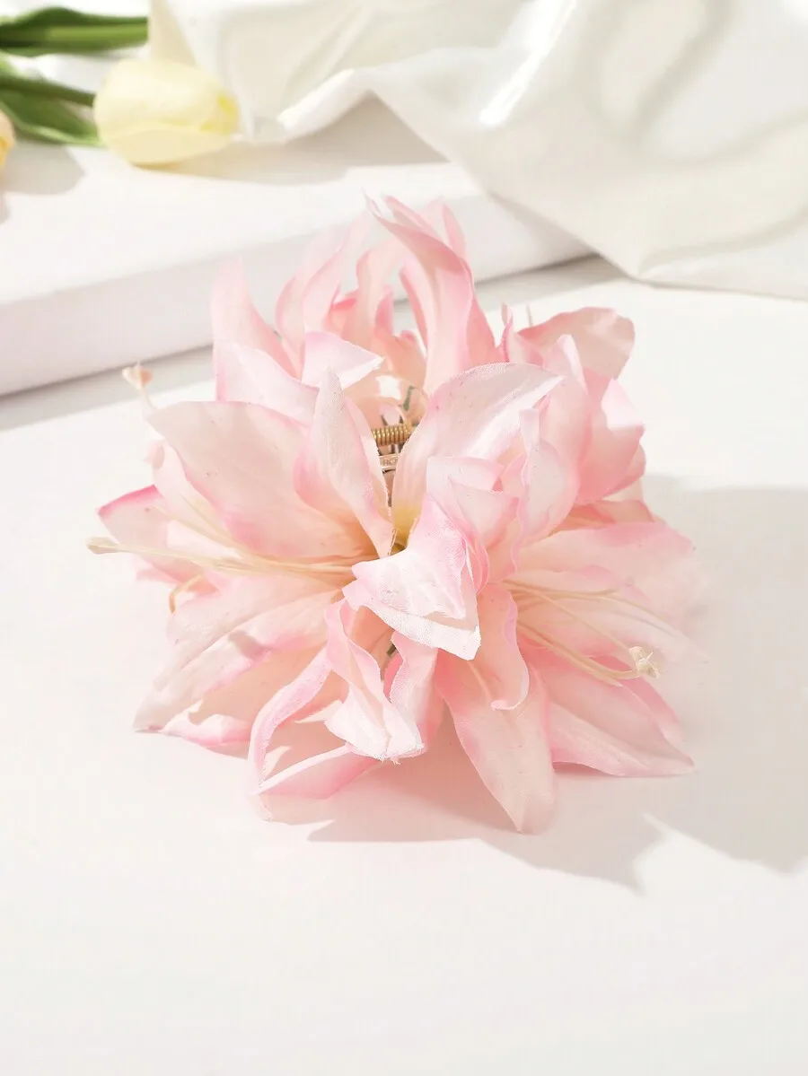 Bohemian Floral Hair Claw Clip For Women Large Size Flower Hair Accessory
Bohemian Floral Hair Claw Clip For Women Large Size Flower Hair Accessory