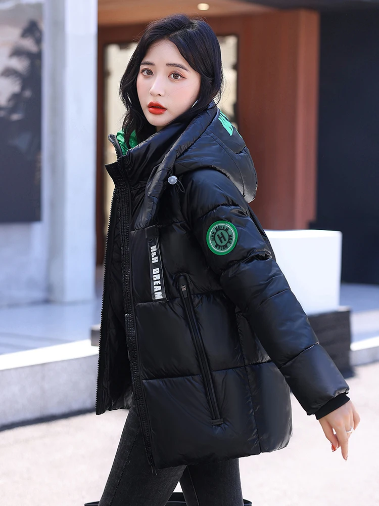 Winter Coat Women High Street Fashion Jackets Thicken Warm Parkas Snow Wear Waterproof Clothing Outerwear
Winter Coat Women High Street Fashion Jackets Thicken Warm Parkas Snow Wear Waterproof Clothing Outerwear
