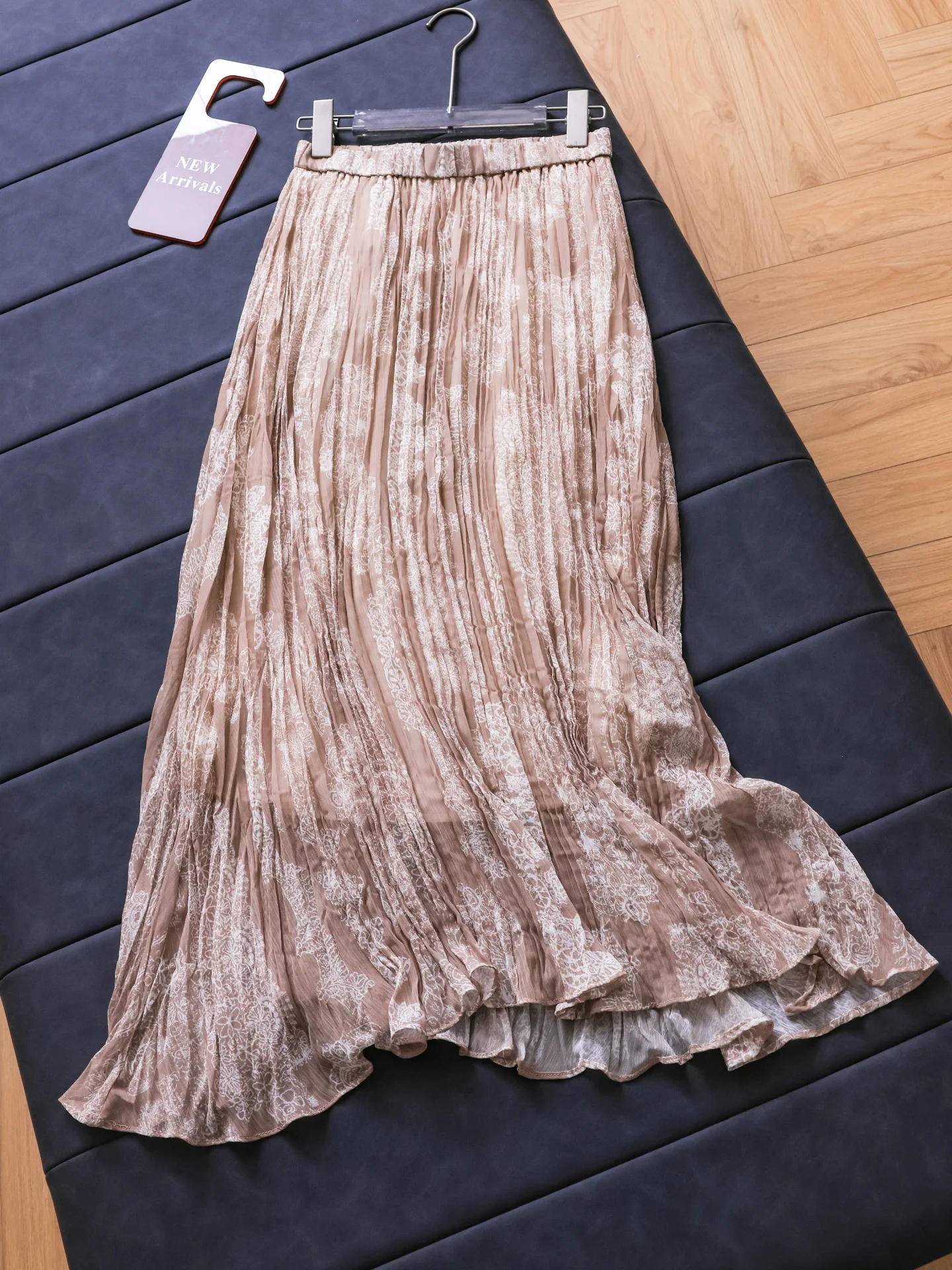 Romantic Fun Print A-Line Skirt High Waist Slimming Leg Long Half-length Women's Skirt T281 Polyester Fiber Polyester Elastic...
Romantic Fun Print A-Line Skirt High Waist Slimming Leg Long Half-length Women's Skirt T281 Polyester Fiber Polyester Elastic...
