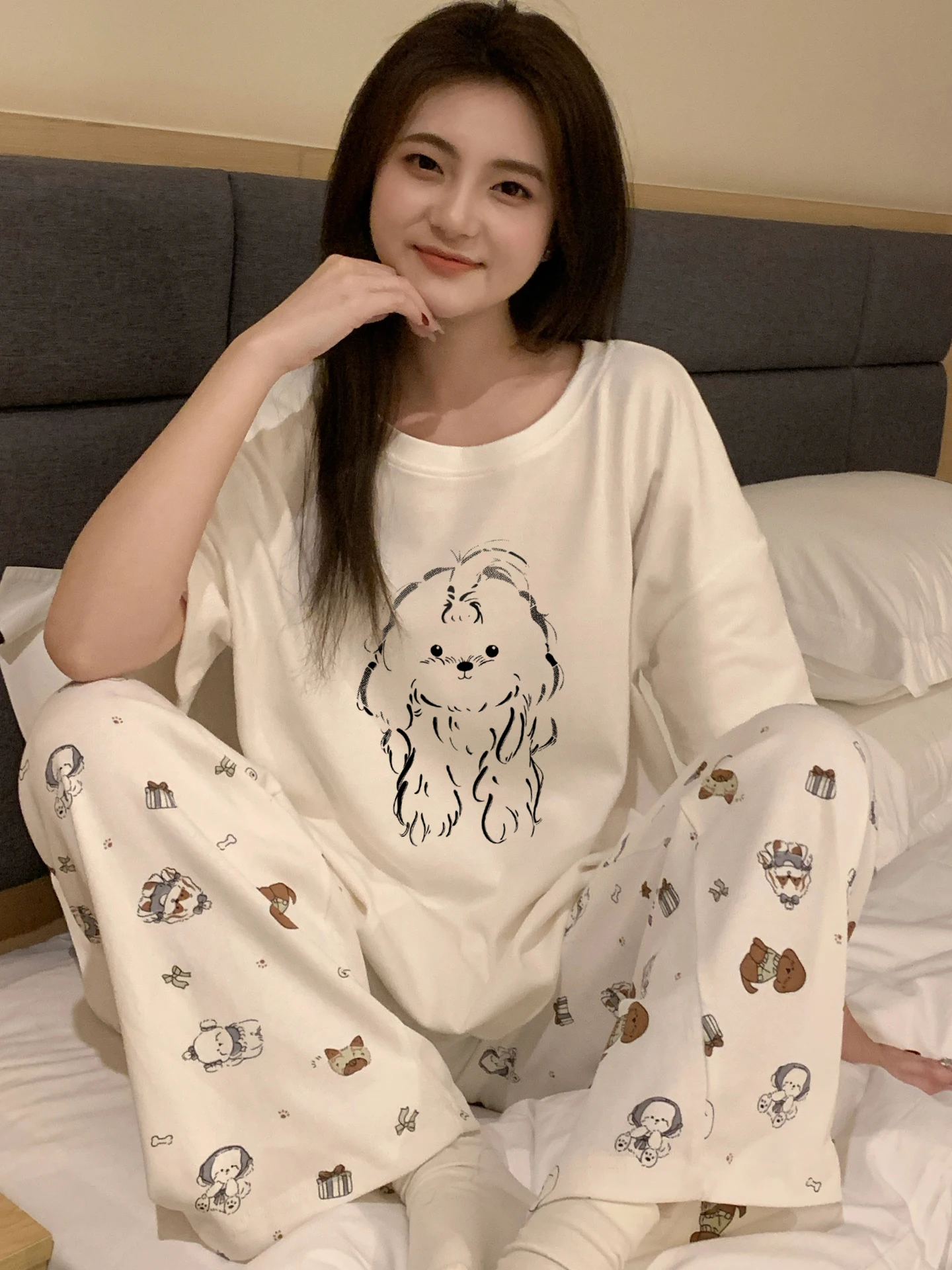 2026 New Women's Cotton Pajamas Summer Lightweight Short Sleeve Long Pants Home Clothes Dog Print Comfortable Sleepwear Set
2026 New Women's Cotton Pajamas Summer Lightweight Short Sleeve Long Pants Home Clothes Dog Print Comfortable Sleepwear Set