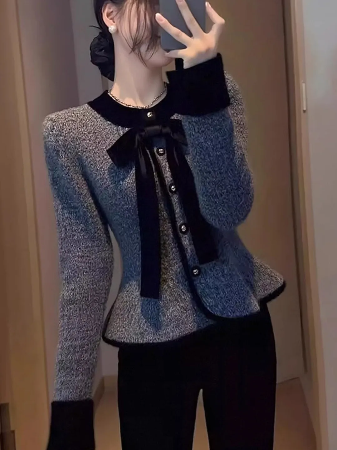 Женский вязаный кардиган-свитер с узлом на талии, осенне-зимний, больших размеров, высококачественный, с открытым передом
Женский вязаный кардиган-свитер с узлом на талии, осенне-зимний, больших размеров, высококачественный, с открытым передом