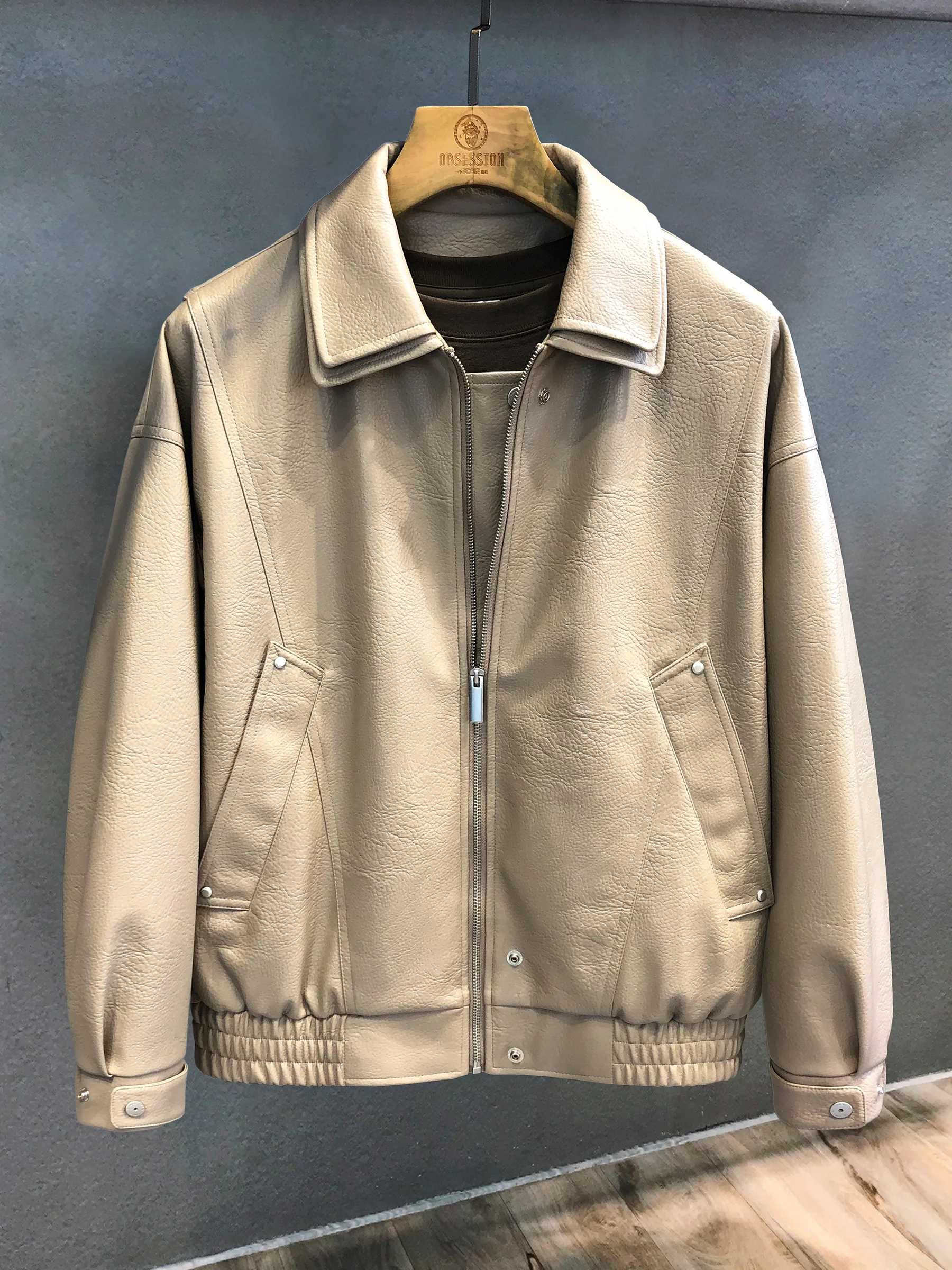 High-End Double-Layer Stand Collar Biker Leather Jaet Men's Autumn New Sle Faionable Long Sve Zipper Pure Color
High-End Double-Layer Stand Collar Biker Leather Jaet Men's Autumn New Sle Faionable Long Sve Zipper Pure Color