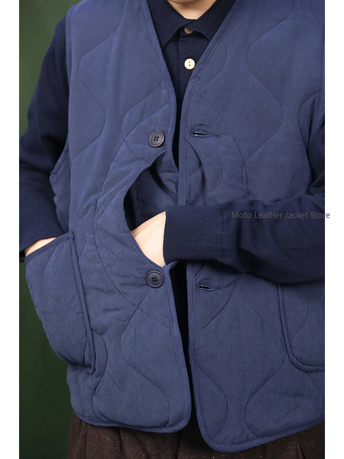 Hunting Vest Vintage Casual Solid Color Multi-Pocket Wave Quilted Padded Liner Hunting Gilet
Hunting Vest Vintage Casual Solid Color Multi-Pocket Wave Quilted Padded Liner Hunting Gilet
