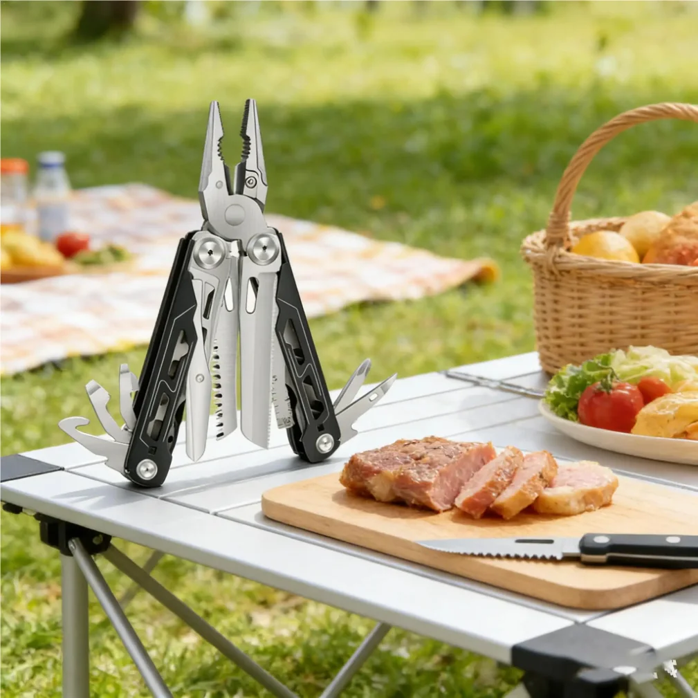 Multi-purpose Outdoor Folding Pliers Stainless Steel Folding For Outdoor Camping Bottle Opener Mobile Phone Repair Hand Tool
Multi-purpose Outdoor Folding Pliers Stainless Steel Folding For Outdoor Camping Bottle Opener Mobile Phone Repair Hand Tool