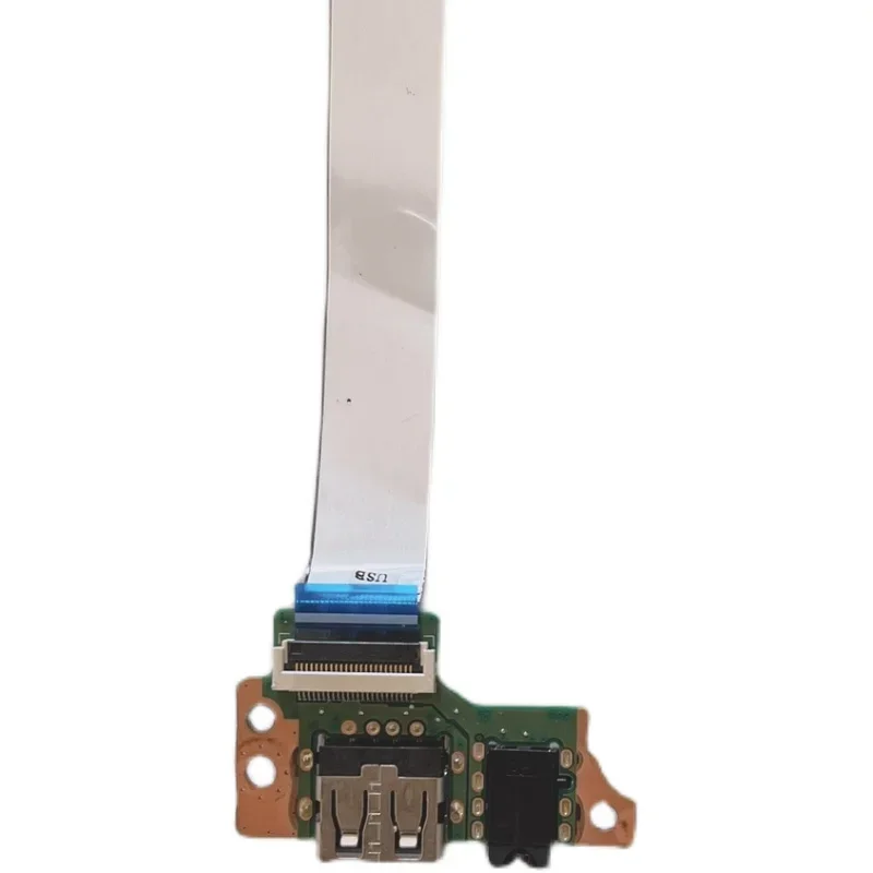 Оригинал для ACER E5-475 TX40 TMX40 N16Q1 P249 звуковая плата USB Board DA0Z8VTB8E0
Оригинал для ACER E5-475 TX40 TMX40 N16Q1 P249 звуковая плата USB Board DA0Z8VTB8E0