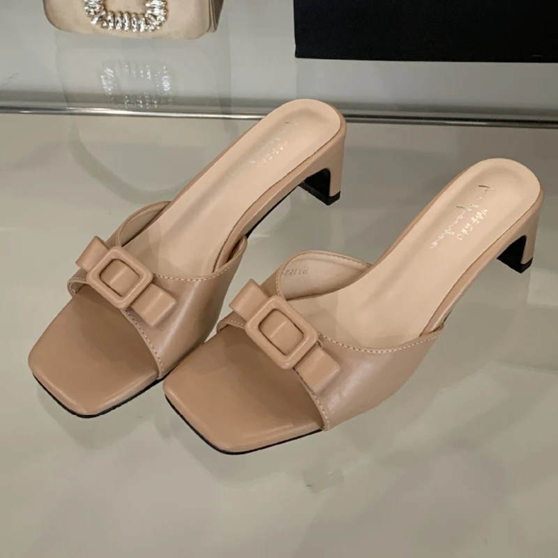 Fashion Belt Buckle Bow Chunky Root Slippers Summer Sandals for Women Comfort Square Toe Beach Shoes Luxury Brand Designer Shoe
Fashion Belt Buckle Bow Chunky Root Slippers Summer Sandals for Women Comfort Square Toe Beach Shoes Luxury Brand Designer Shoe