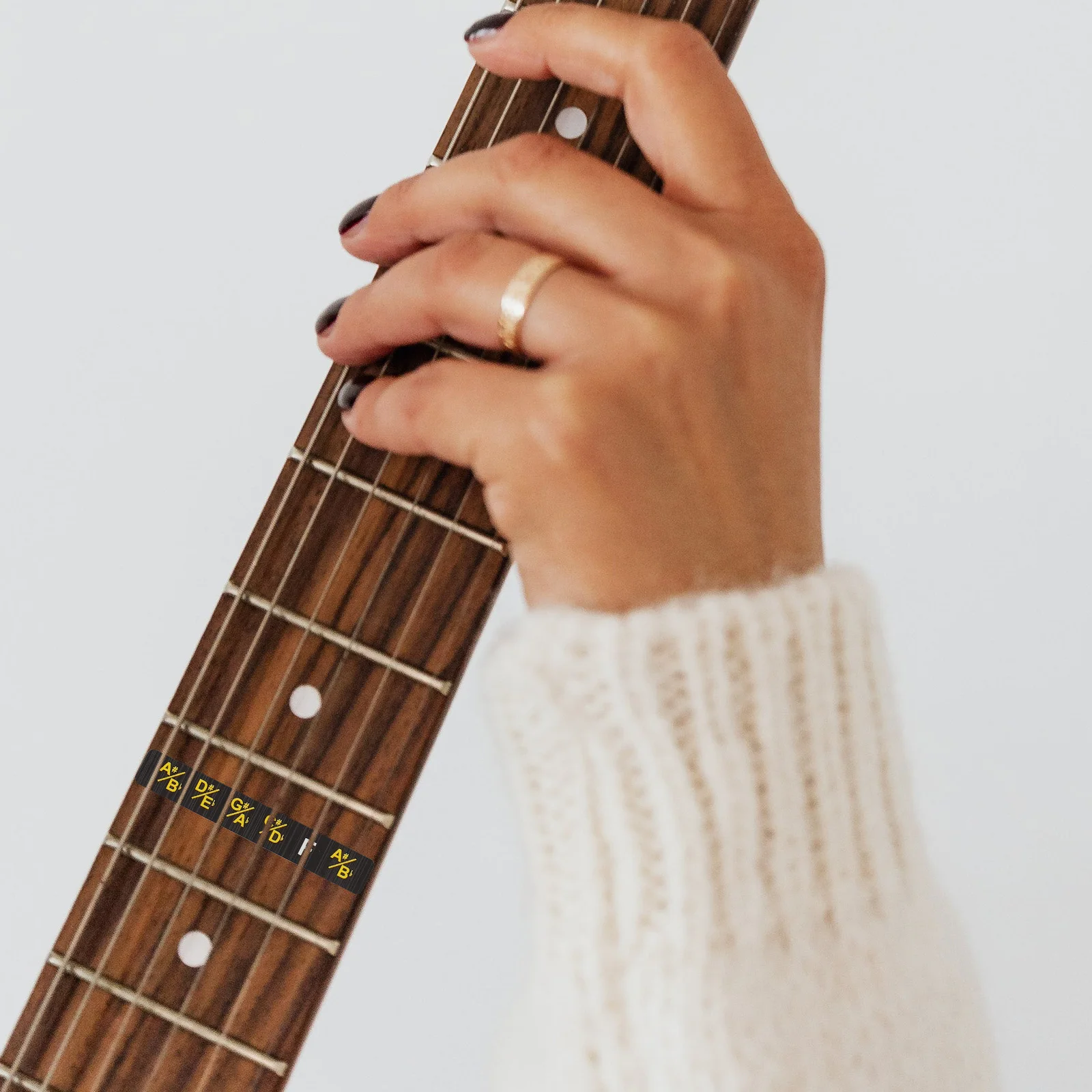 Guitar Fretboard Stickers 2 Sheets Versatile Fingerboard Decals for Different Guitars Durable and Fade Resistant
Guitar Fretboard Stickers 2 Sheets Versatile Fingerboard Decals for Different Guitars Durable and Fade Resistant