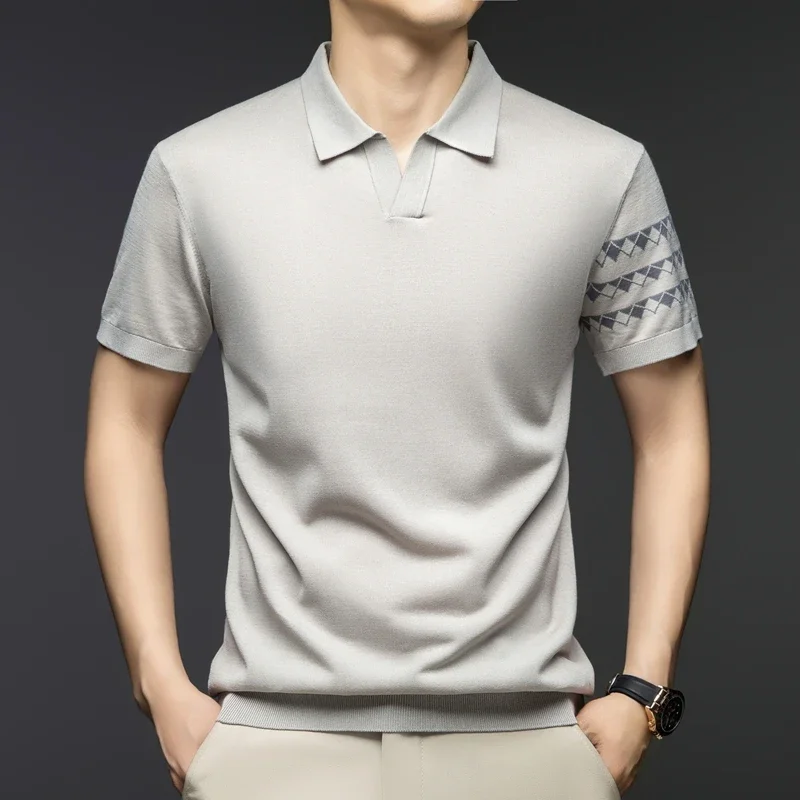 Short-sleeved Men's T-shirt Light Luxury Business Summer Mulberry Silk Scissors Lapel Fashion POLO Shirt Diamond Sleeve Top
Short-sleeved Men's T-shirt Light Luxury Business Summer Mulberry Silk Scissors Lapel Fashion POLO Shirt Diamond Sleeve Top