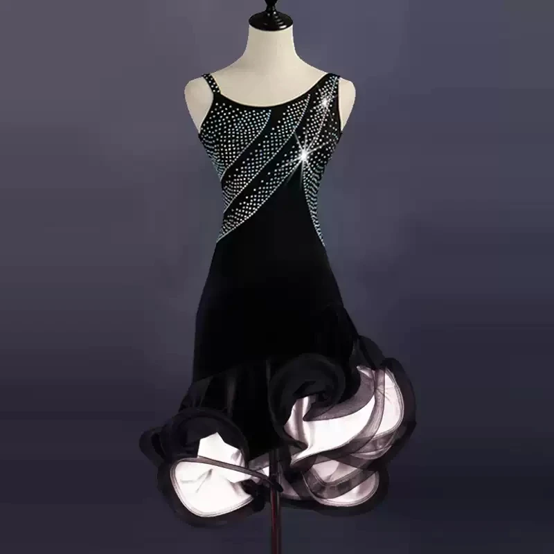 New Latin Skirts Ballroom Competition Dance Dress Stage Costume Dancewear Outfits Evening Girls Party Prom Sports Samba Clothes
New Latin Skirts Ballroom Competition Dance Dress Stage Costume Dancewear Outfits Evening Girls Party Prom Sports Samba Clothes