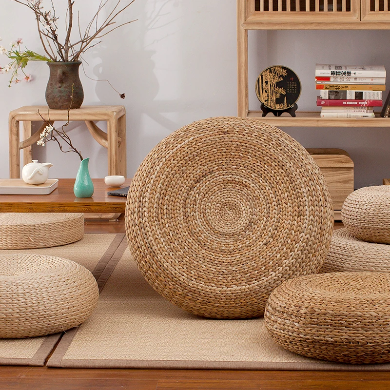 Straw Weaving Tatami Cushion Japanese Thickened Floor Seat for Meditation Natural Fiber Yoga Mat for Zen Practice or Relaxation
Straw Weaving Tatami Cushion Japanese Thickened Floor Seat for Meditation Natural Fiber Yoga Mat for Zen Practice or Relaxation