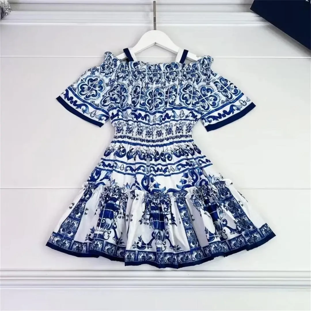 2025 New children Flower dress female baby cotton blue floral princess dress big girls dress 2-14Y
2025 New children Flower dress female baby cotton blue floral princess dress big girls dress 2-14Y