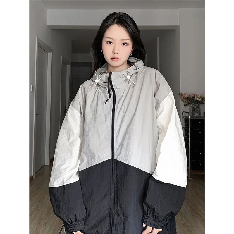 Мужская легкая ветровка с капюшоном и защитой от солнца UPF50, осенняя специальная модель, большой размер, 2300 тенге, для активного отдыха
Мужская легкая ветровка с капюшоном и защитой от солнца UPF50, осенняя специальная модель, большой размер, 2300 тенге, для активного отдыха