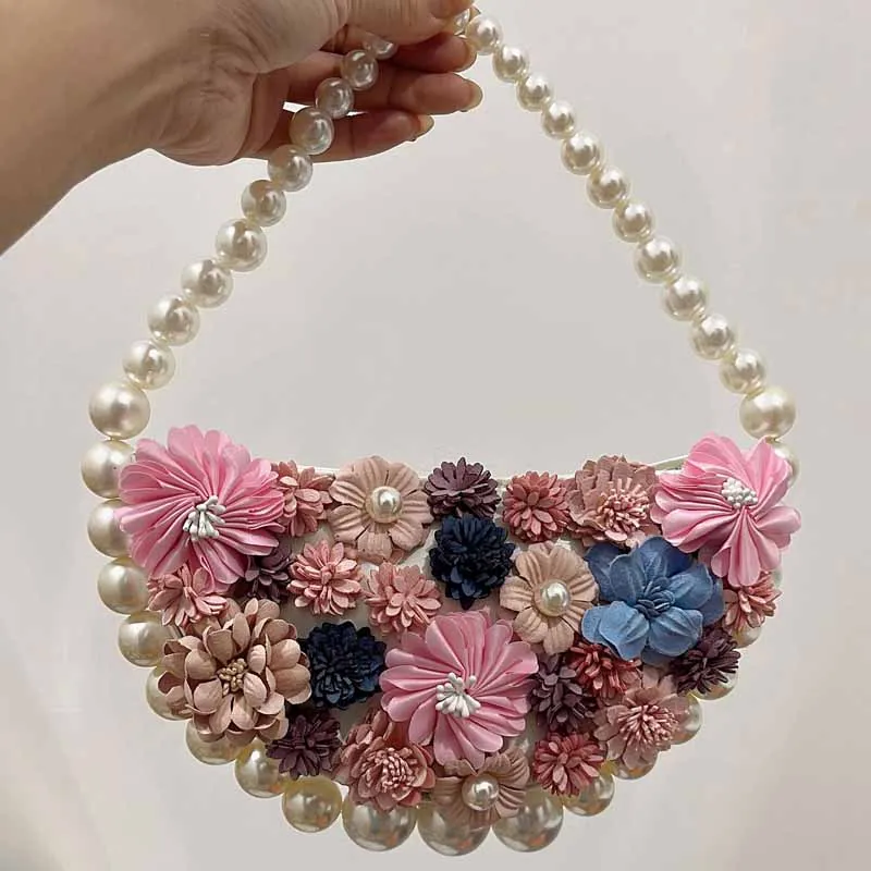 Semicircle Evening Bags For Women Luxury Designer Handbags Purses Appliques 2023 New In Beads Handle Flowers Imitation Diamond
Semicircle Evening Bags For Women Luxury Designer Handbags Purses Appliques 2023 New In Beads Handle Flowers Imitation Diamond