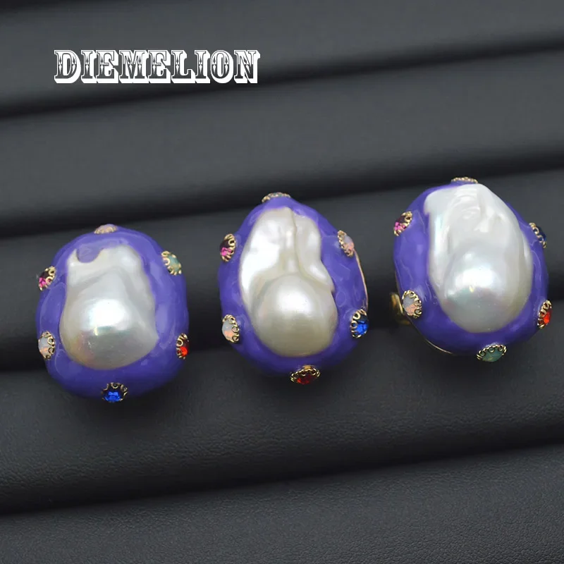 1pc New Style Natural Freshwater Baroque Pearl Rings Inlayed Colorful CZ Vintage Enamel Ring for Women Gold Color Fine Jewelry
1pc New Style Natural Freshwater Baroque Pearl Rings Inlayed Colorful CZ Vintage Enamel Ring for Women Gold Color Fine Jewelry