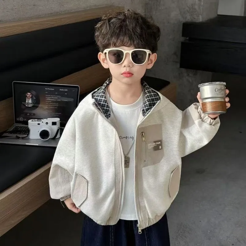 Children's Hooded Coat Spring and Autumn New Collection Children's Zipper Hooded Casual Jacket
Children's Hooded Coat Spring and Autumn New Collection Children's Zipper Hooded Casual Jacket