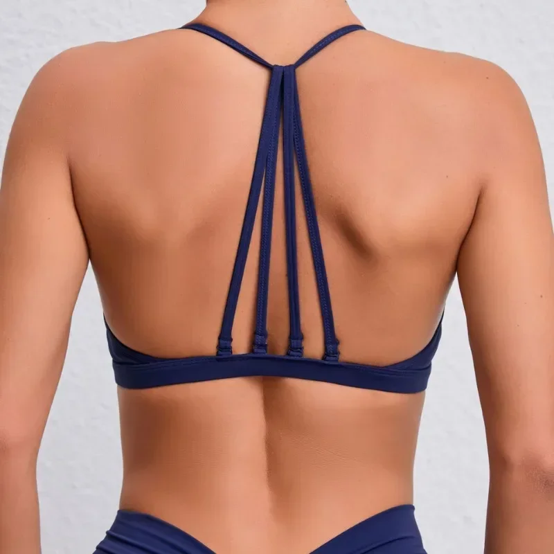 Women Minimal Athletic Bralette Backless Removable Padded Criss Cross Yoga Activewear Strappy Gym Crop Tank Top Fitness 2025 NEW
Women Minimal Athletic Bralette Backless Removable Padded Criss Cross Yoga Activewear Strappy Gym Crop Tank Top Fitness 2025 NEW