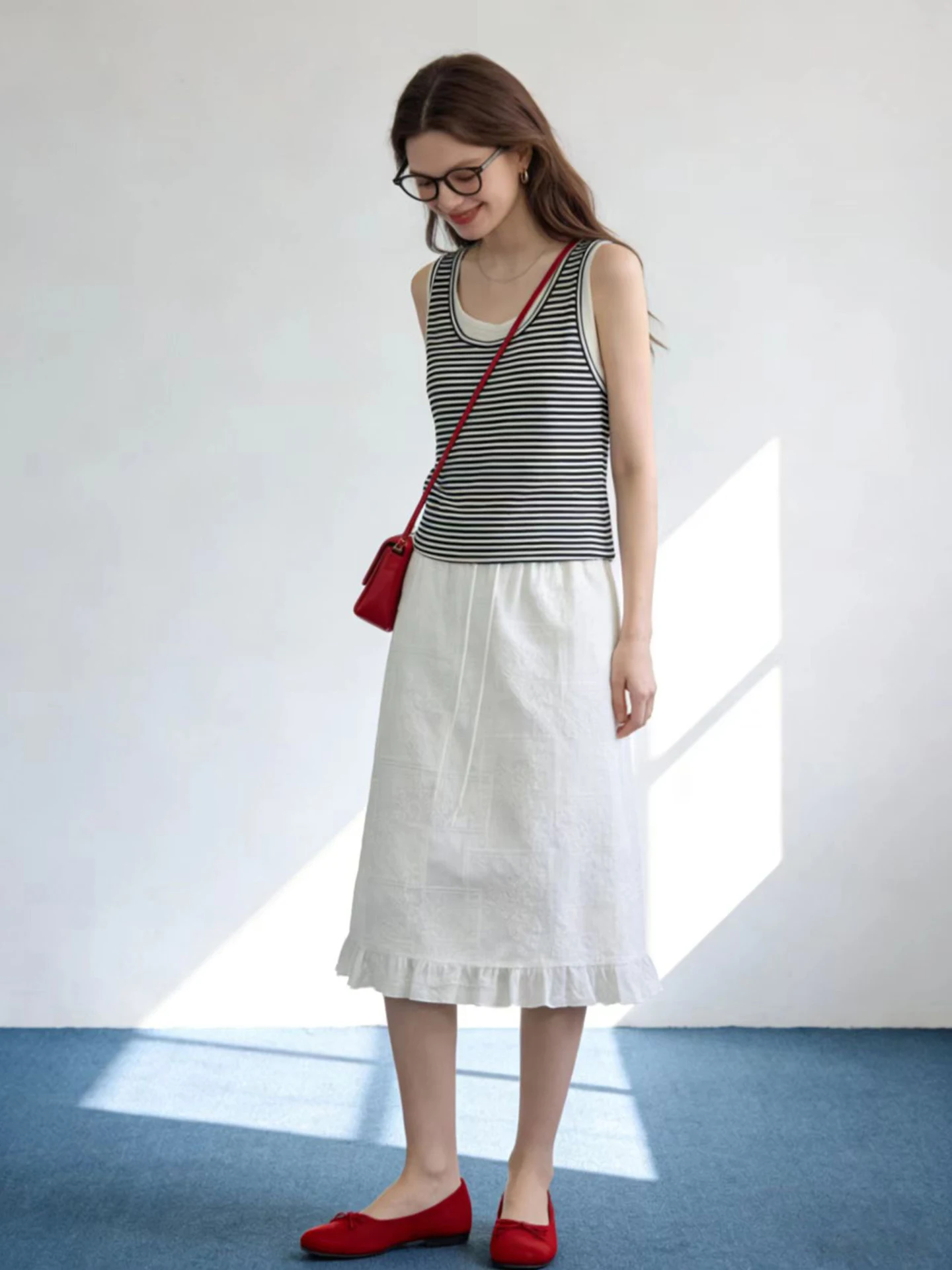 HUAAPPUW Linen Stripe Thin Vest Strap Top Slim Fit Sleeveless Summer New Style Women's Breathable U-Neck Patchwork Clothing
HUAAPPUW Linen Stripe Thin Vest Strap Top Slim Fit Sleeveless Summer New Style Women's Breathable U-Neck Patchwork Clothing