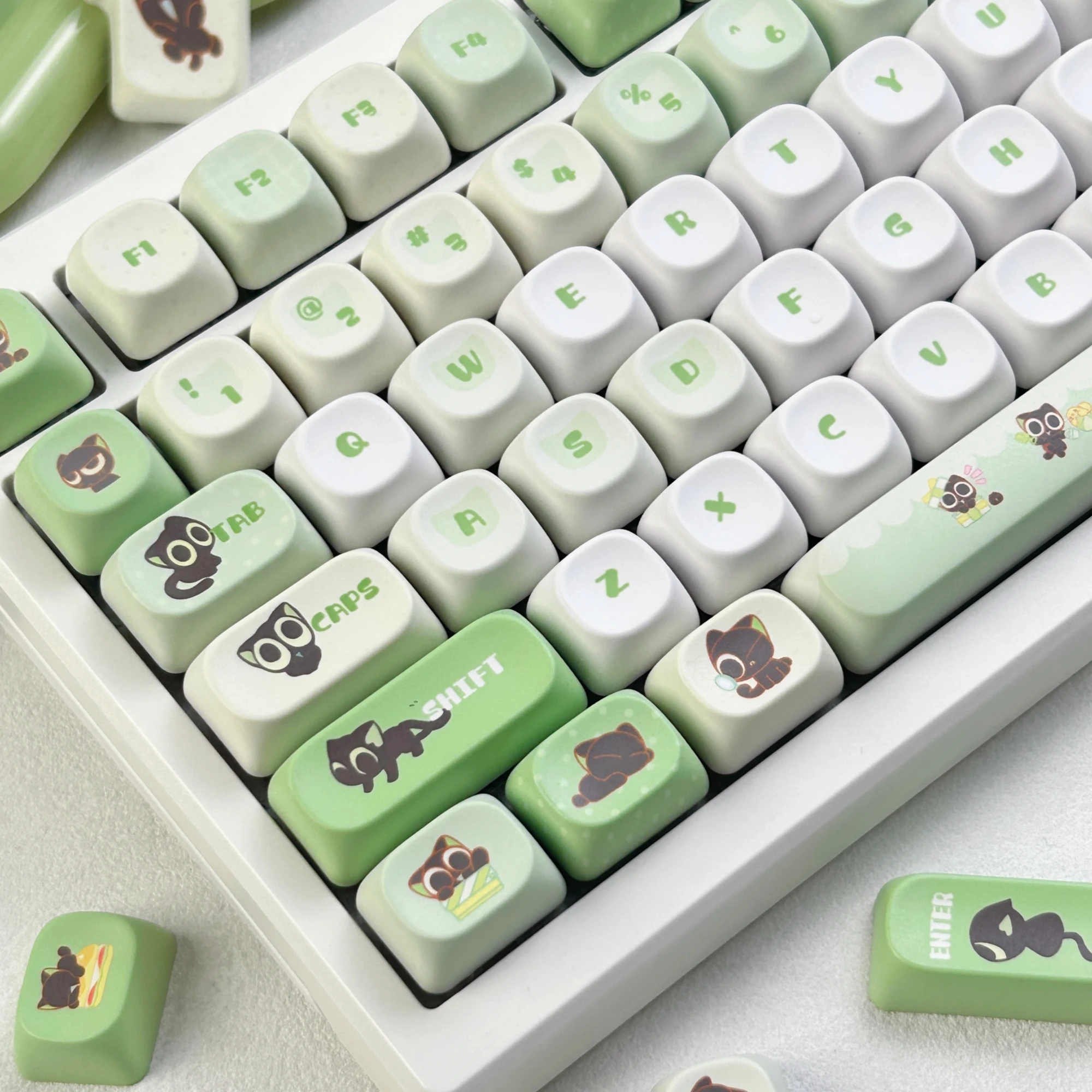 MAIMOOO Korean/Russian Keycap Luo Xiaohei PBT Custom MOA Cherry Cartoon Anime Black Cat Cute Keycaps for Mechanical Keyboard
MAIMOOO Korean/Russian Keycap Luo Xiaohei PBT Custom MOA Cherry Cartoon Anime Black Cat Cute Keycaps for Mechanical Keyboard