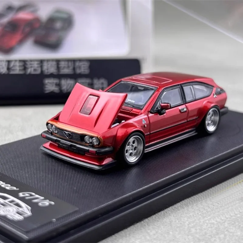 Diecast Original 1:64 Scale Alfa Romeo GTV6 Simulation Alloy Car Model Static Display Collectible Toy Gift Decoration Souvenir
Diecast Original 1:64 Scale Alfa Romeo GTV6 Simulation Alloy Car Model Static Display Collectible Toy Gift Decoration Souvenir