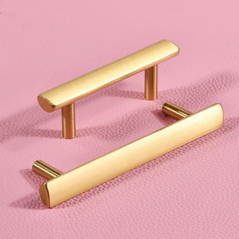 Новые 4 шт. цельномедные европейские мебельные ручки для ящиков, шкафов, гардеробов, кухонных тумб, комодов, обувных и ТВ-тумб
Новые 4 шт. цельномедные европейские мебельные ручки для ящиков, шкафов, гардеробов, кухонных тумб, комодов, обувных и ТВ-тумб