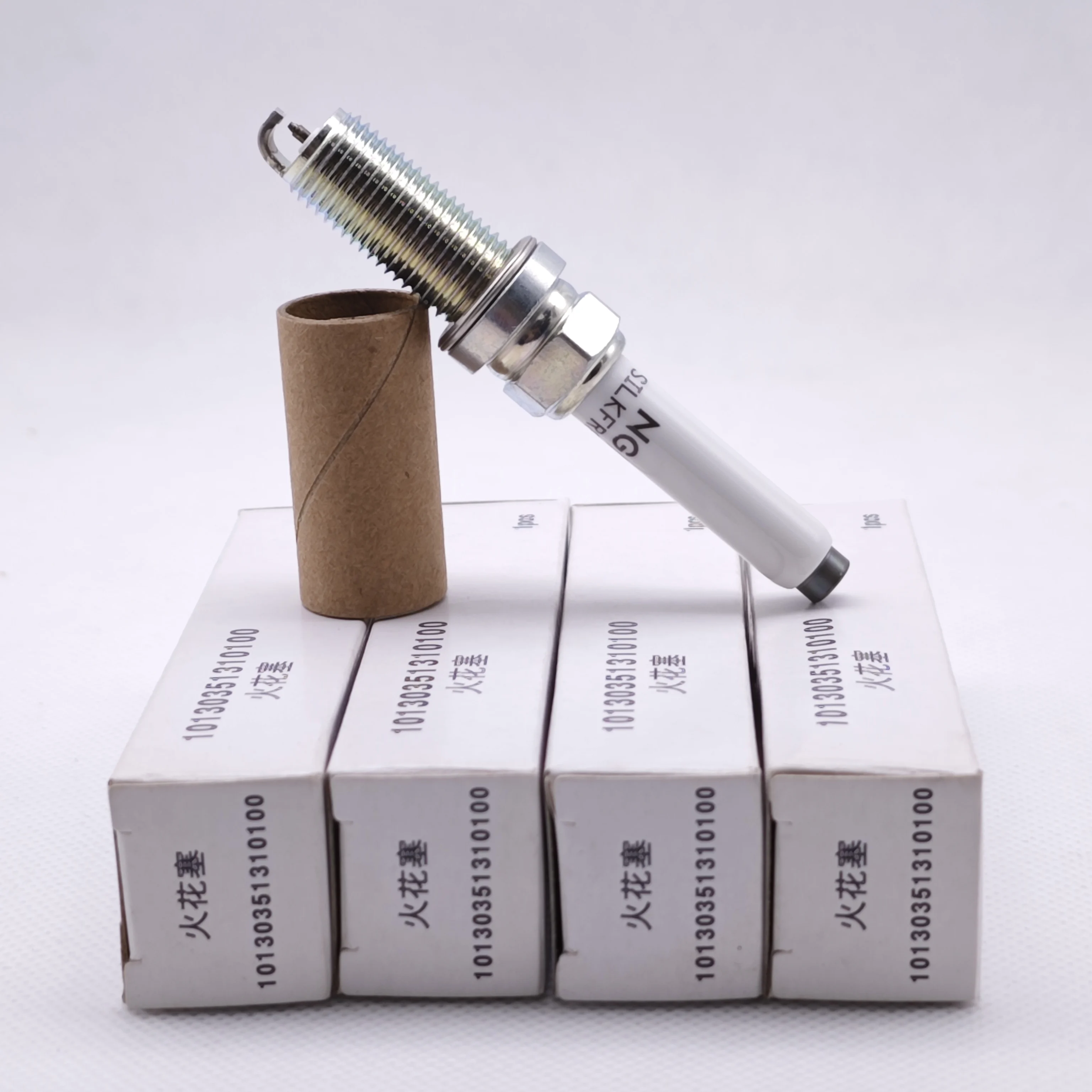 4pcs Original Spark Plug 10130351310100 SILKFR8E8S Spark Plug Suitable For GAC EMPOW EMKOO 1.5 VH8RTIP-8BV-OE216
4pcs Original Spark Plug 10130351310100 SILKFR8E8S Spark Plug Suitable For GAC EMPOW EMKOO 1.5 VH8RTIP-8BV-OE216