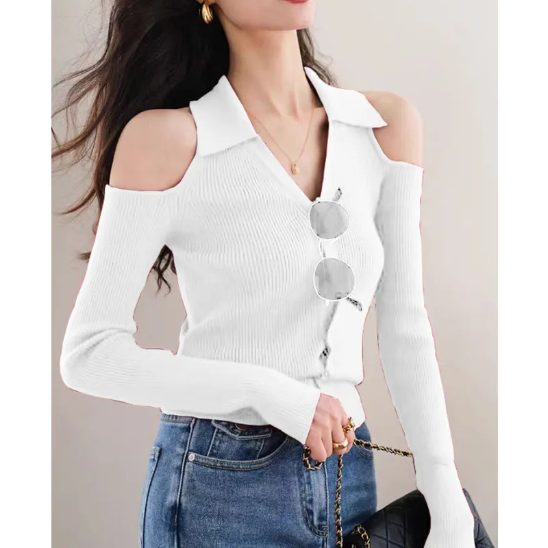New Autumn and Winter Women's Clothing Lapel Sexy Off-the-shoulder V-neck Women's Long-sleeved Sweater Fashion Cardigan Knitwear
New Autumn and Winter Women's Clothing Lapel Sexy Off-the-shoulder V-neck Women's Long-sleeved Sweater Fashion Cardigan Knitwear