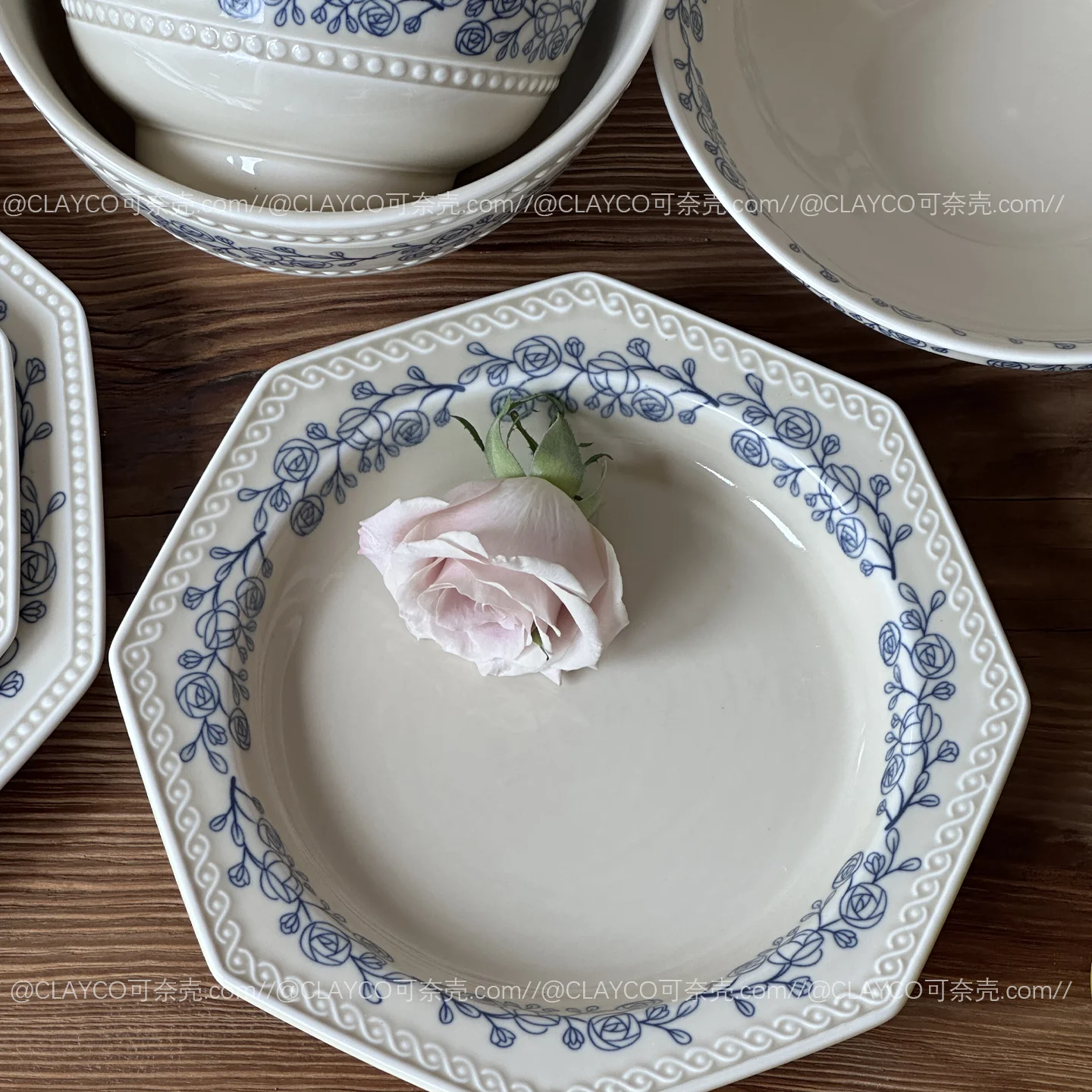 Роза серии, французская ретро-суповая миска подглазурного цвета, керамическая посуда, бытовая восьмиугольная тарелка, миска для риса 
Роза серии, французская ретро-суповая миска подглазурного цвета, керамическая посуда, бытовая восьмиугольная тарелка, миска для риса