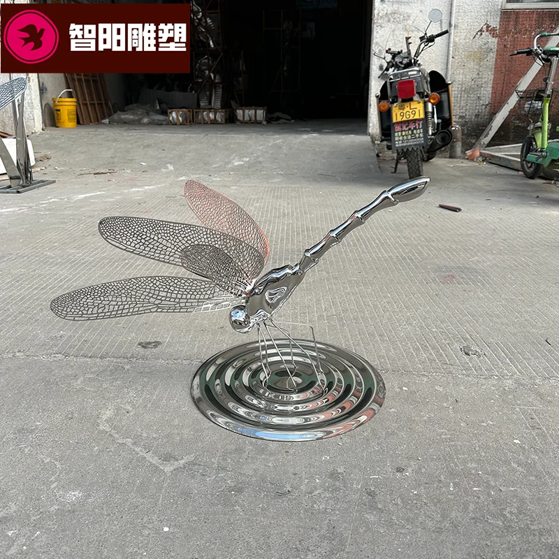 Custom Outdoor Metal Animal Sculpture Garden Stainless Steel Realistic Dragonfly Dipping Decoration Ornament Ar
Custom Outdoor Metal Animal Sculpture Garden Stainless Steel Realistic Dragonfly Dipping Decoration Ornament Ar
