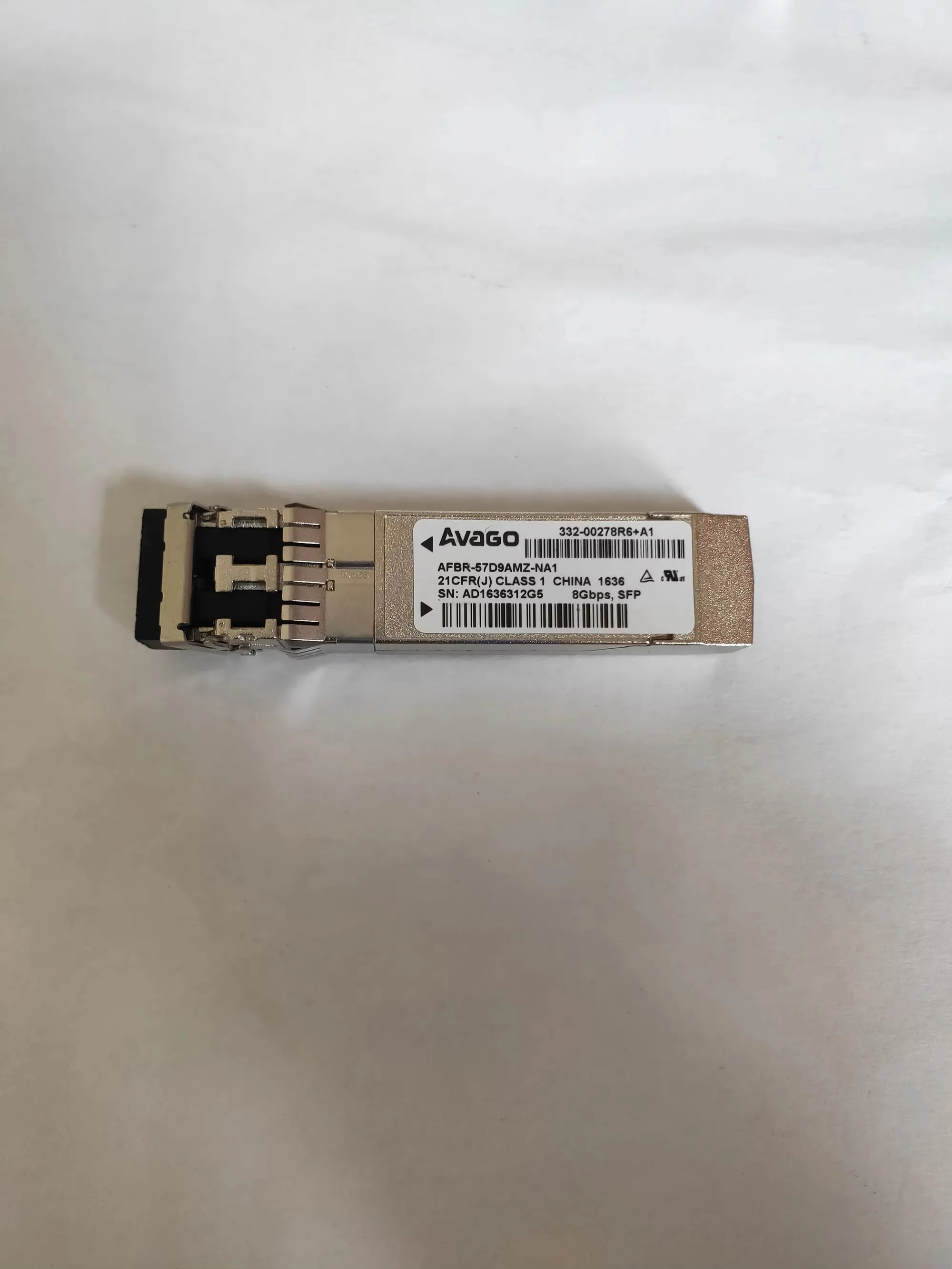 AVAGO 8Gbps Fiber Module SFP AFBR-57D9AMZ-NA1 332-00278R6+A1 NETAPP NA 8G SW SFP Multimode
AVAGO 8Gbps Fiber Module SFP AFBR-57D9AMZ-NA1 332-00278R6+A1 NETAPP NA 8G SW SFP Multimode