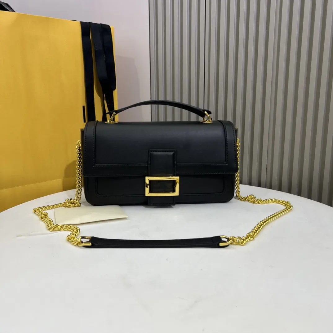Fashion 2025 Women Bag Luxury Genuine Leather Designer Bags Crossbody Famous Brand Mini Handbag Casual Purse
Fashion 2025 Women Bag Luxury Genuine Leather Designer Bags Crossbody Famous Brand Mini Handbag Casual Purse