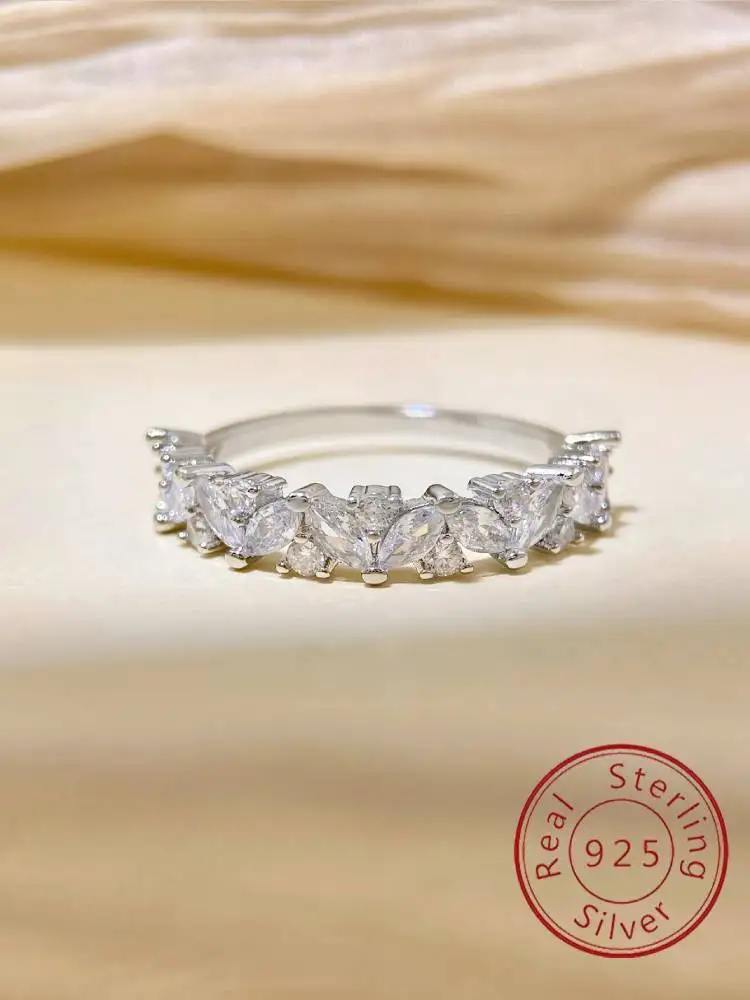 925 Sterling Silver Personalized Shiny Marquise Zircon Ring For Women Party Wedding Engagement Luxury High Quality Jewelry
925 Sterling Silver Personalized Shiny Marquise Zircon Ring For Women Party Wedding Engagement Luxury High Quality Jewelry