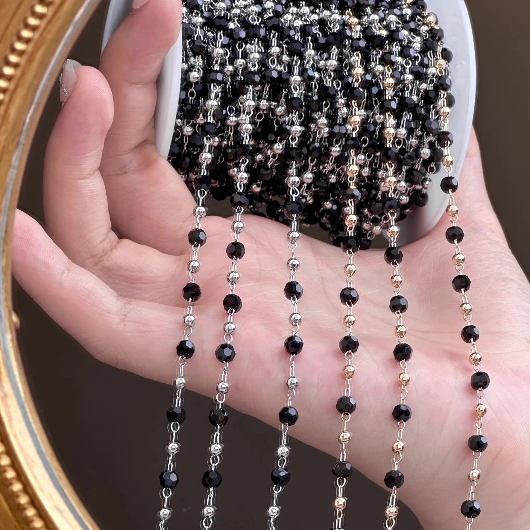 0.5/1/2M/Lot4.0 Black Crystal And 3mm Copper Ball Chain For DIY Tassel Step Shake Making Material Bracelet Necklace Accessories
0.5/1/2M/Lot4.0 Black Crystal And 3mm Copper Ball Chain For DIY Tassel Step Shake Making Material Bracelet Necklace Accessories