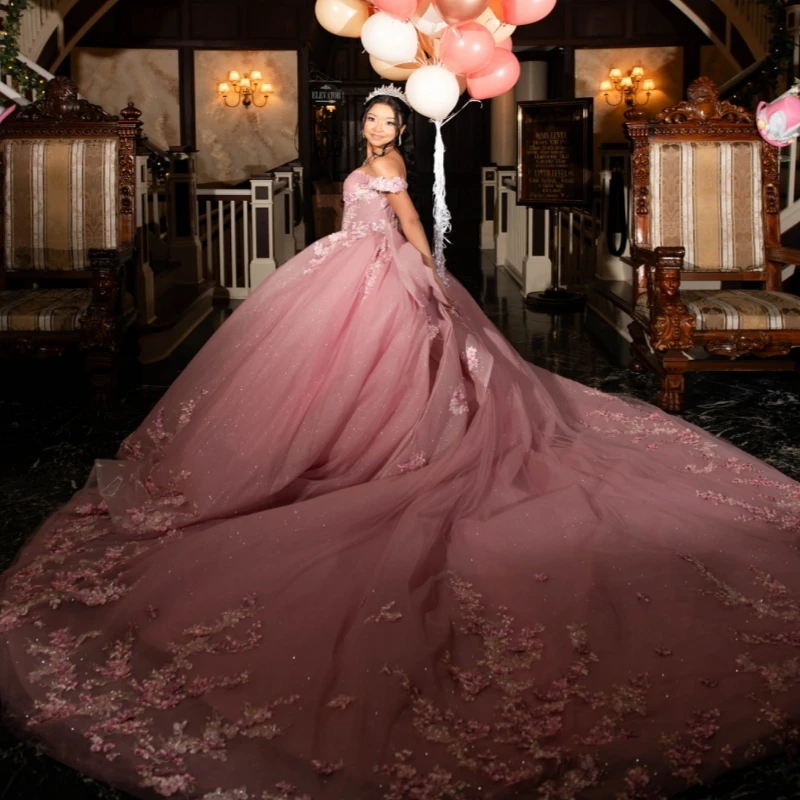 Pink Shiny Quinceanera Dresses Off The Shoulder Applique Lace Beading Tull Party Birthday Ball Gown Vestidos De 15 Anos Sweet 16
Pink Shiny Quinceanera Dresses Off The Shoulder Applique Lace Beading Tull Party Birthday Ball Gown Vestidos De 15 Anos Sweet 16