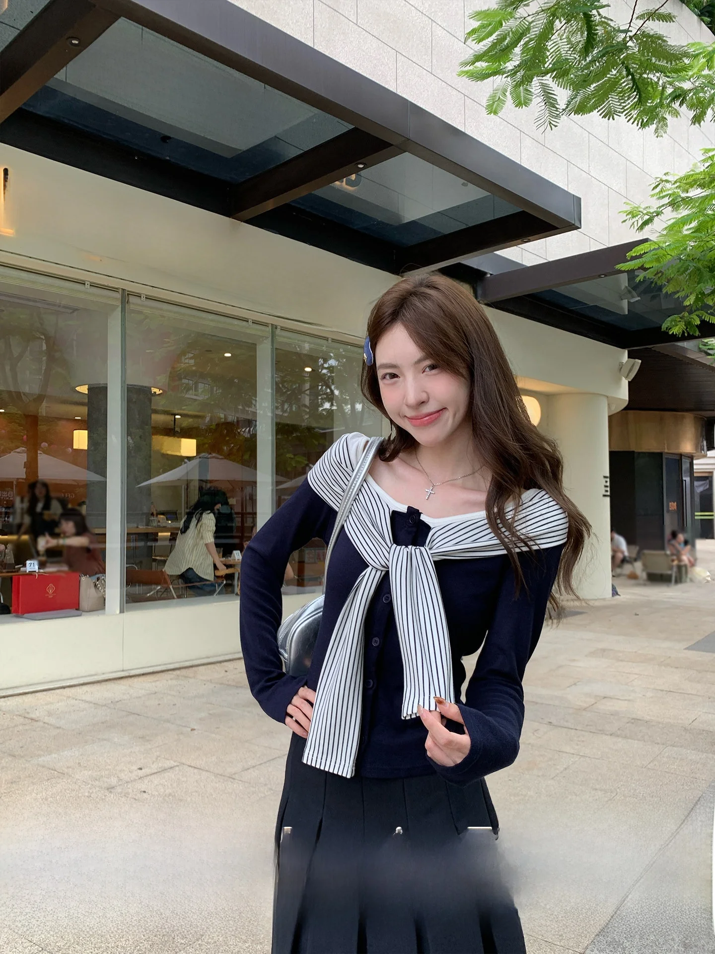 Morning Bloom Navy Blue Striped Long Sve T-irt Women's Slim Fit Patchwork Belted Fake Two-Piece Top Korean Sle Autumn ...
Morning Bloom Navy Blue Striped Long Sve T-irt Women's Slim Fit Patchwork Belted Fake Two-Piece Top Korean Sle Autumn ...