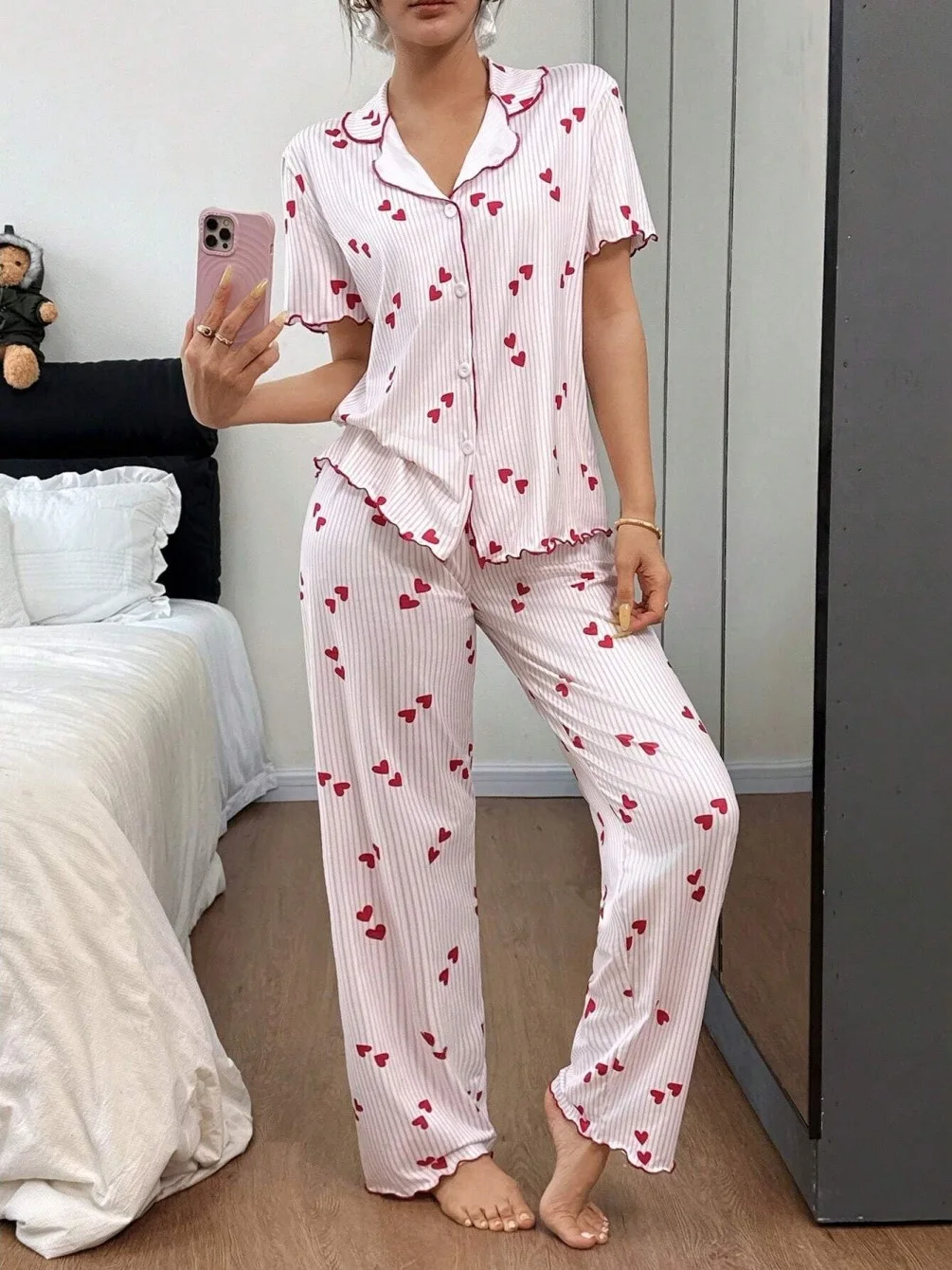 Loose Fit V-Neck Short Sleeve Print Open Cardigan Long Pants Home Sleepwear Set Women's Fashion Casual Summer Outfit
Loose Fit V-Neck Short Sleeve Print Open Cardigan Long Pants Home Sleepwear Set Women's Fashion Casual Summer Outfit