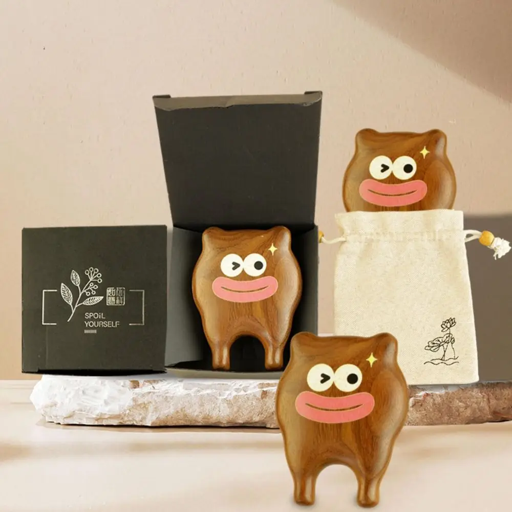 Animal Shape Air Bag Sandalwood Comb Cartoon Scalp Massage Comb Anti Static Head Blood Circulation Air Cushion Comb Curly Hair
Animal Shape Air Bag Sandalwood Comb Cartoon Scalp Massage Comb Anti Static Head Blood Circulation Air Cushion Comb Curly Hair