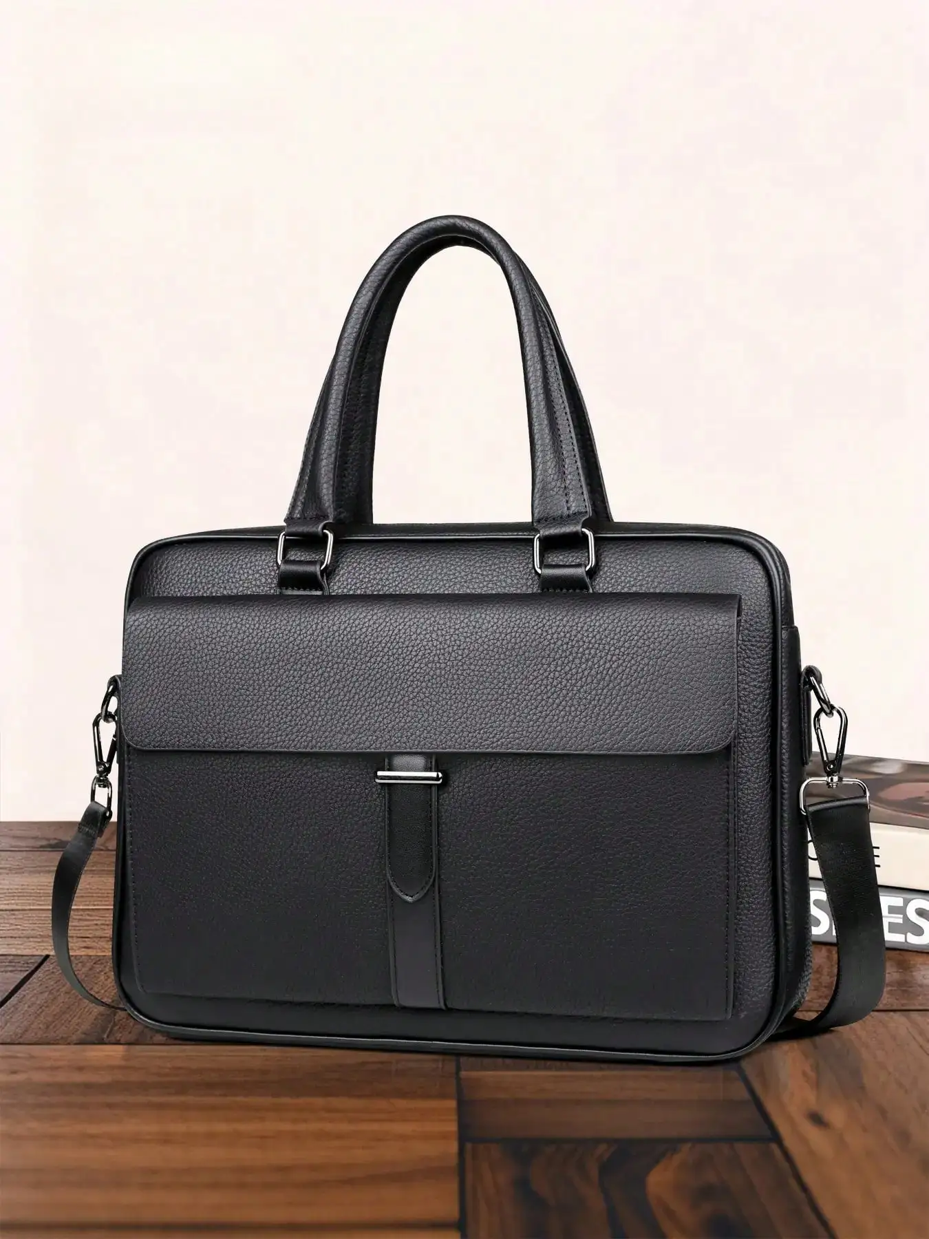 Men's Solid Color Business Briefcase PU Leather Zipper Laptop Bag Fashionable High-Quality Daily Commuting Work Bag
Men's Solid Color Business Briefcase PU Leather Zipper Laptop Bag Fashionable High-Quality Daily Commuting Work Bag