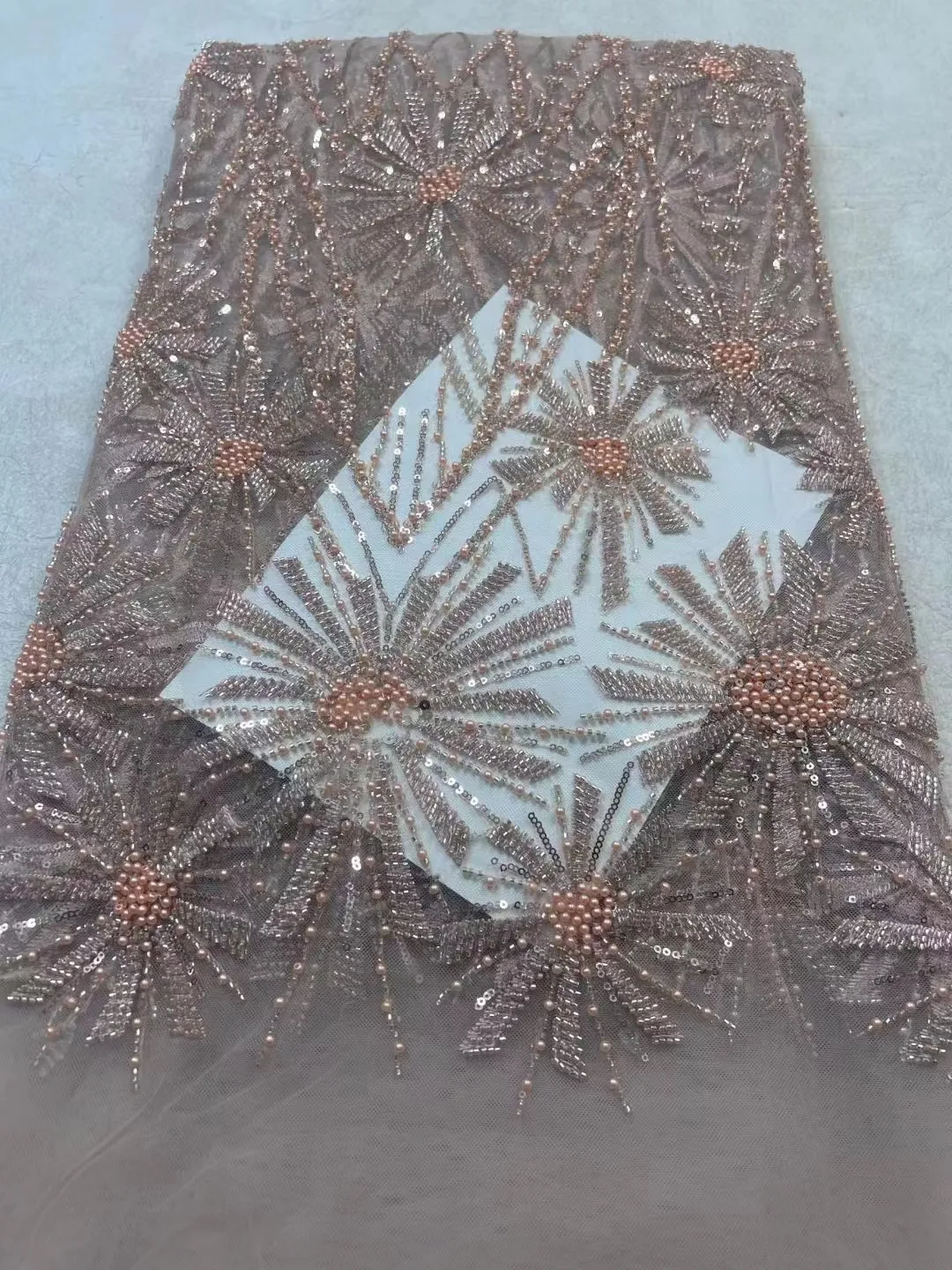 African Heavy Beads Lace Fabric 2024 High Quality Lace Nigerian Sequins French Tulle Bead Lace Fabric Material For Wedding Party
African Heavy Beads Lace Fabric 2024 High Quality Lace Nigerian Sequins French Tulle Bead Lace Fabric Material For Wedding Party