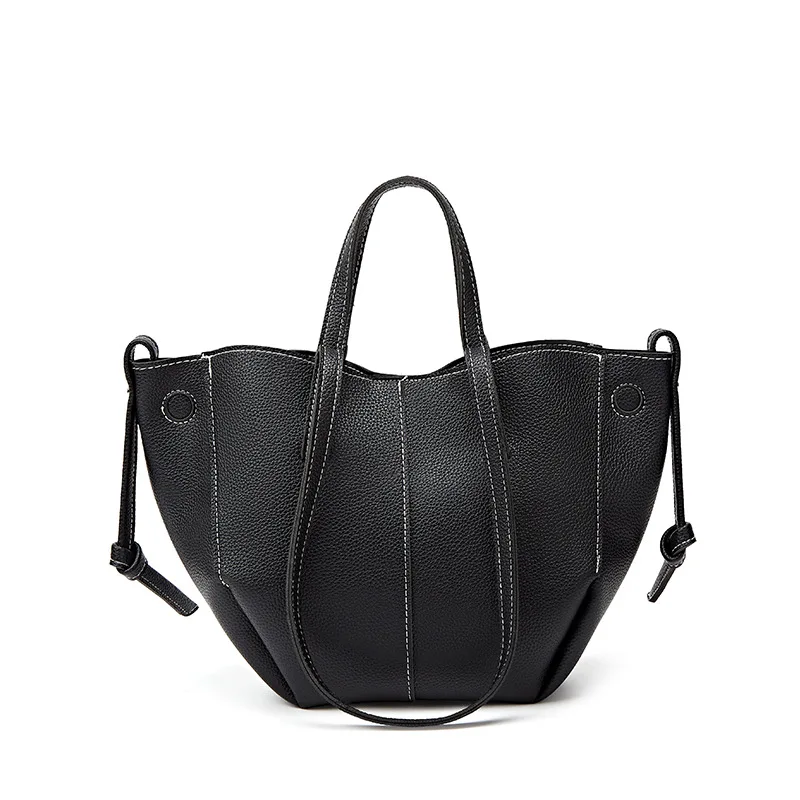 Модная большая вместительная сумка-тоут, нишевая и высококачественная женская сумка на одно плечо в пригородном стиле, Новое поступление 2025 г.
Модная большая вместительная сумка-тоут, нишевая и высококачественная женская сумка на одно плечо в пригородном стиле, Новое поступление 2025 г.