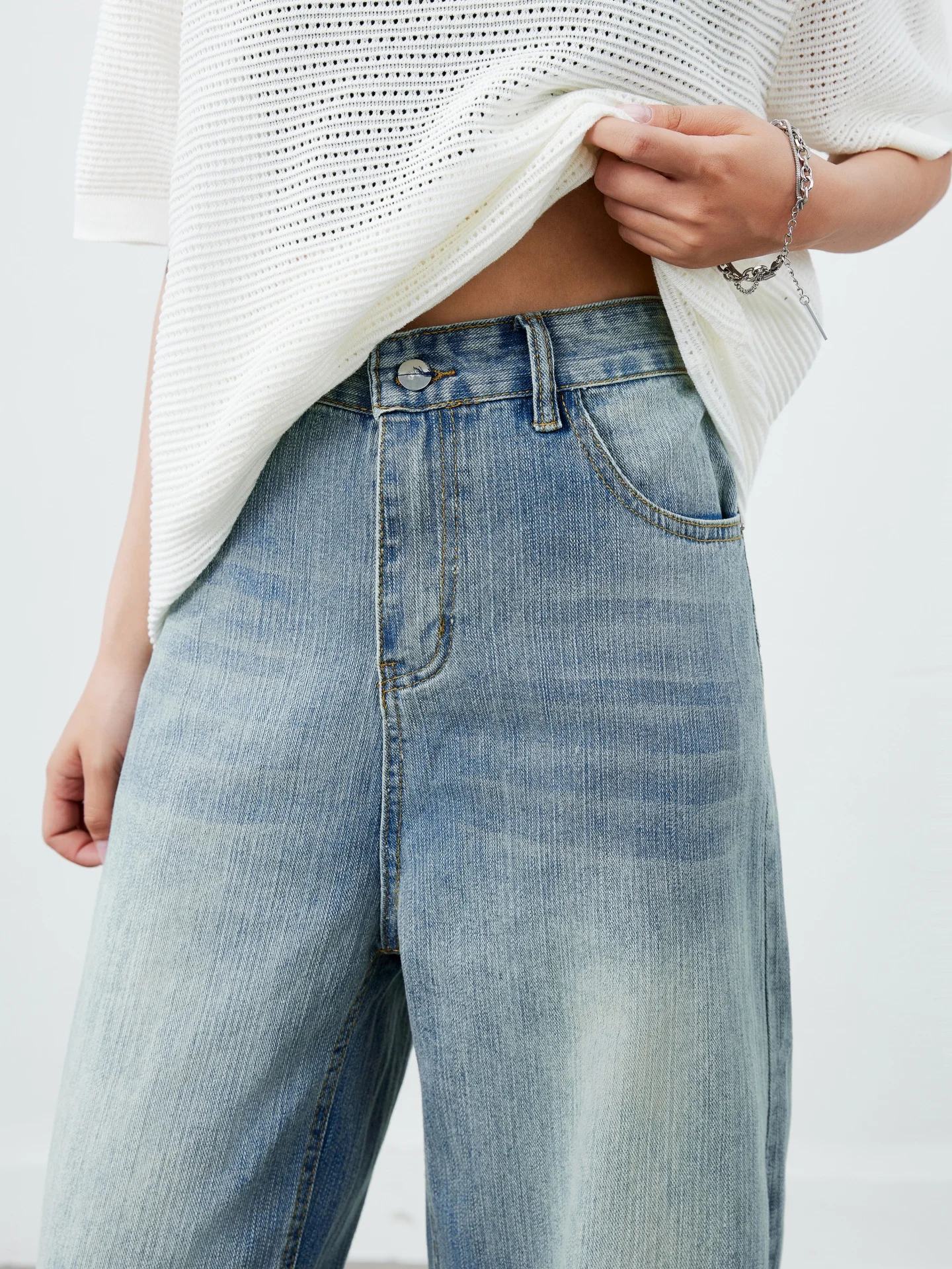 Retro Washed Bamboo Knot Pattern Wide Leg Jeans Men's American Cleanfit Loose Lazy Draping Long Pants Straight Tube Loose Fit
Retro Washed Bamboo Knot Pattern Wide Leg Jeans Men's American Cleanfit Loose Lazy Draping Long Pants Straight Tube Loose Fit